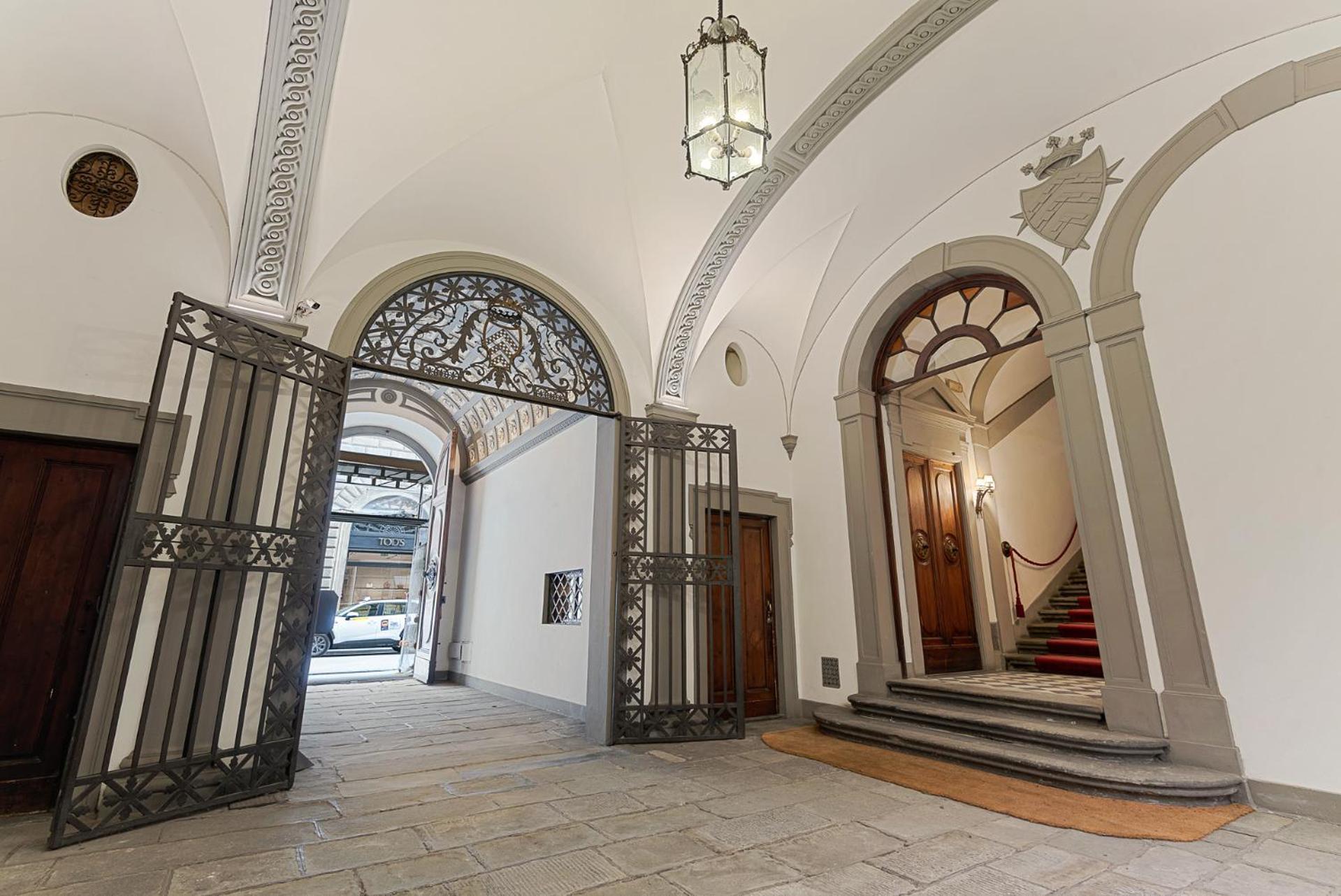 Tornabuoni Living - Luxury Apartments Collection Firenze Eksteriør billede